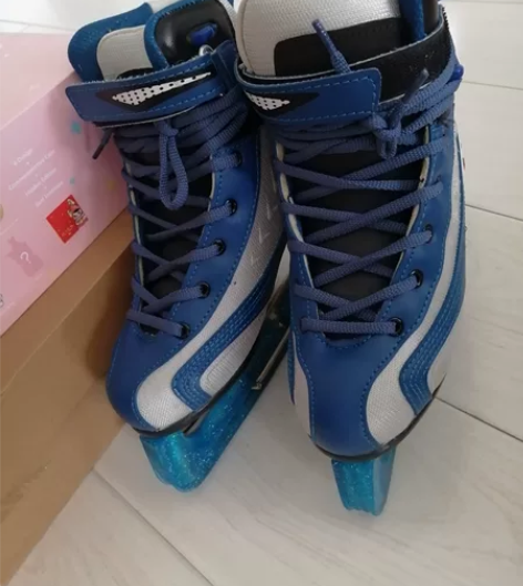 黑龙冰刀,儿童花样滑冰鞋,33码。 没穿过...