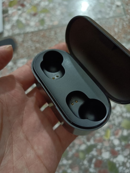 QCY T1s充电仓
