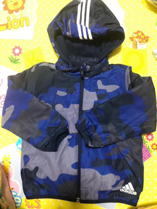 Adidas两面穿帽子可拆卸儿童加绒夹克