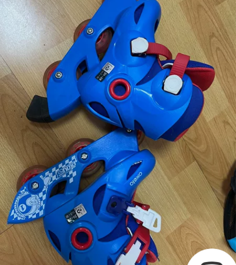 迪卡侬轮滑鞋26-28脚长见下图 正品护具...