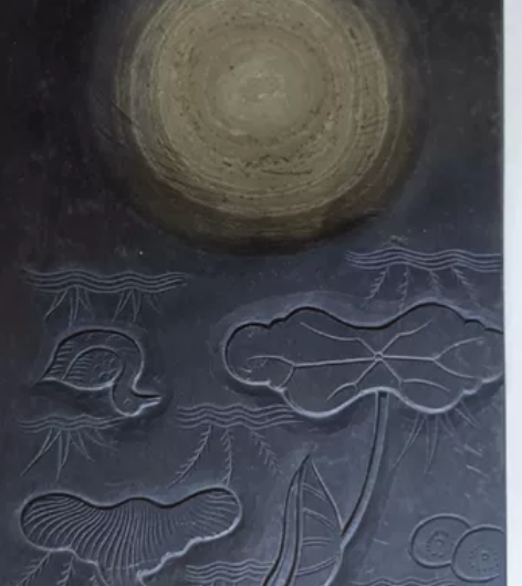 以前收藏的一块端砚,大清康熙三十九年制,重...