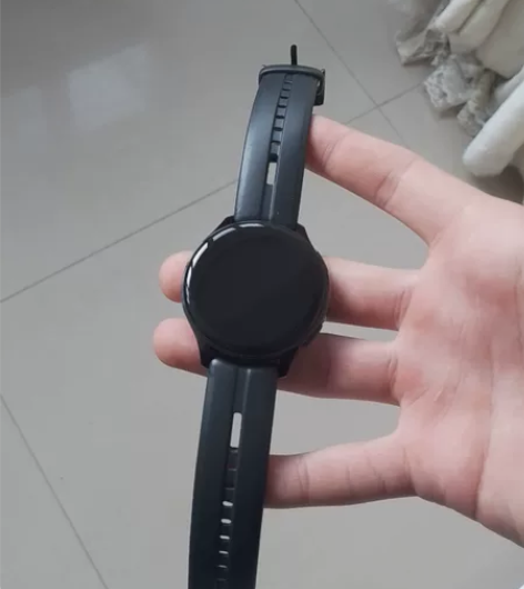 真我t1,官网五六百,自用完美屏幕,一直贴...