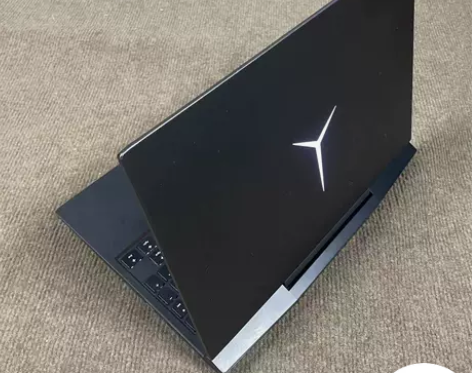 奔驰标1050ti联想拯救者Y7000p笔...