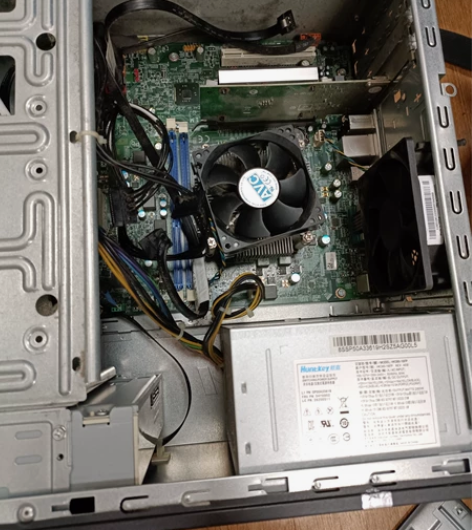 联想Lenovo扬天T4900c 整机出,...