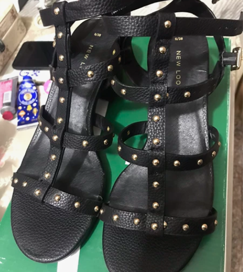 苹果原相机拍摄，无美颜。 NEW LOO品...