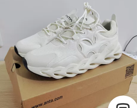 买小了,全新的安踏跑步女鞋38.5码 感兴...