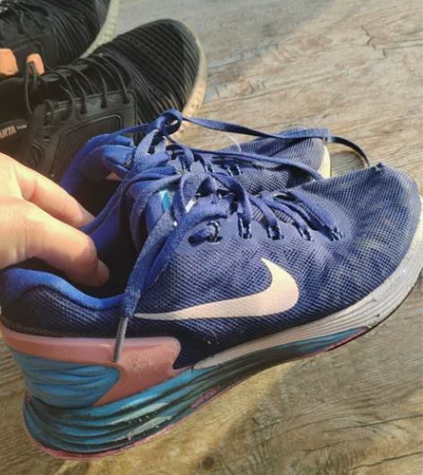 安踏ANTA  NIKE耐克鞋子 打包2双...