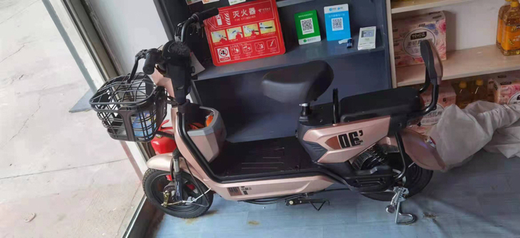 电动车,1599买的,今年夏天买的,买回来...