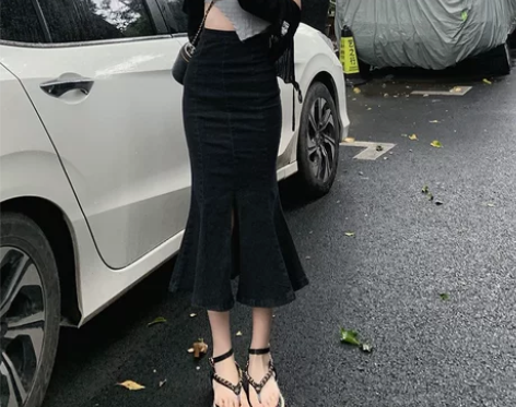 包臀牛仔半身裙女2022夏季新款高腰显瘦黑...