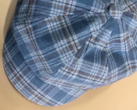 贝雷帽,线下商场入手,没怎么戴过 感兴趣的...