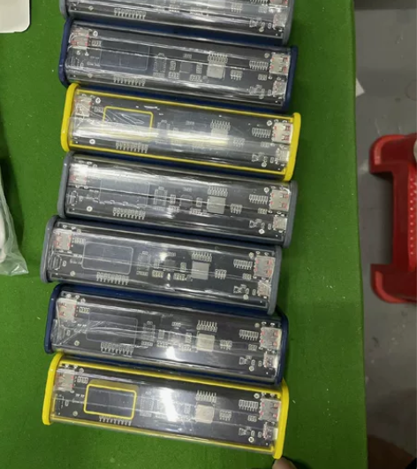 全新未拆封100W透明超级快充充电宝200...