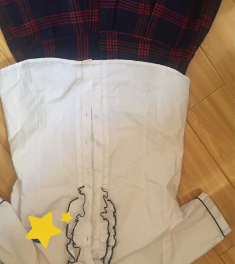 二手女生校服，175左右，9新 感兴趣的话...