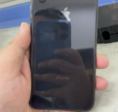 iPhone x256的,边框有掉漆,带x...