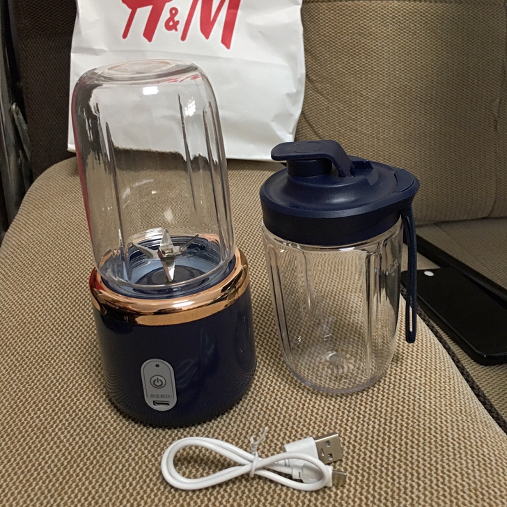 全新榨汁机包装还在年终奖品，在家闲置没用，...
