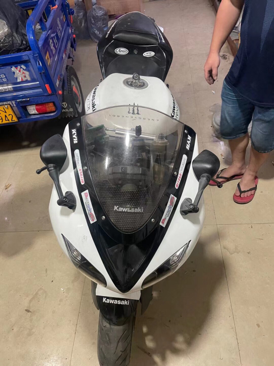 川崎ZX-10R 大牛 06-07年，整车...