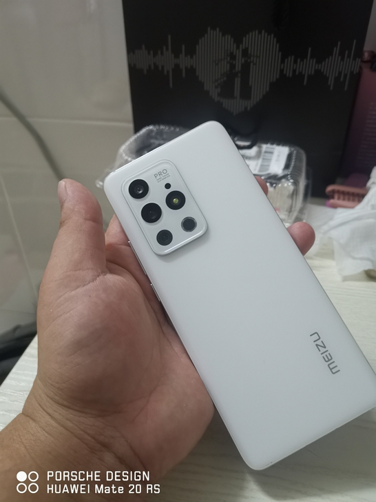 魅族 18 Pro 顶配12+256飞雪白...