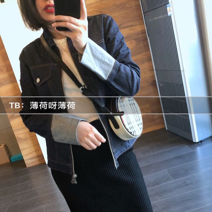 素色单宁拉链双口袋牛仔外套夹克