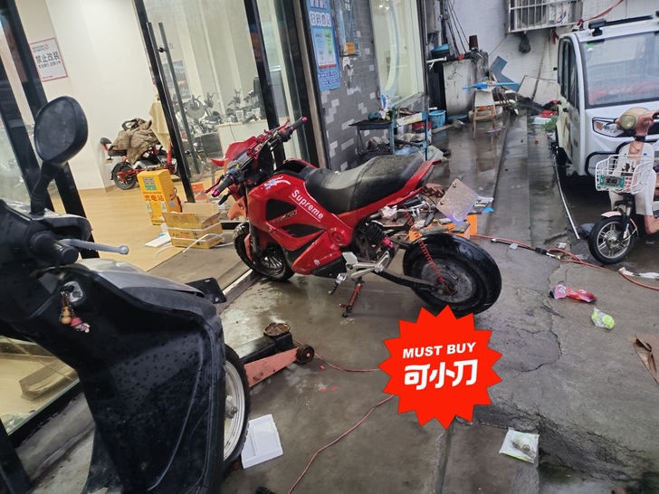 小猴子电摩，骑了大概2个月车况非常的好速度...