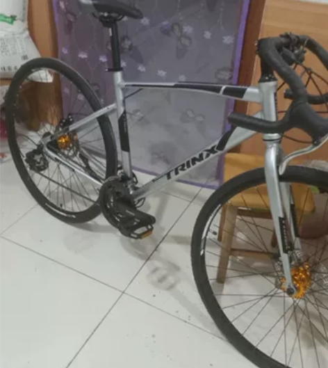 全铝公路车自行车买大了骑不了。谁要给钱就卖...