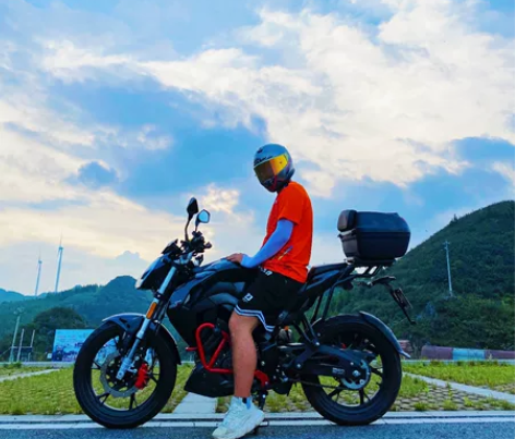 Benelli/贝纳利 小迅龙150s尾...
