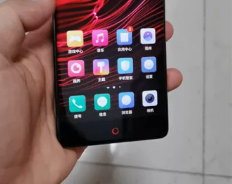努比亚(nubia)Z17 无边框 曜石黑...