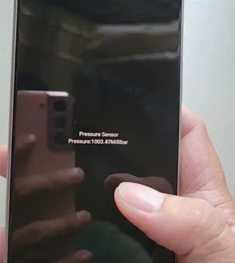 索尼xperia1,裸机一台日版机器刷欧版...
