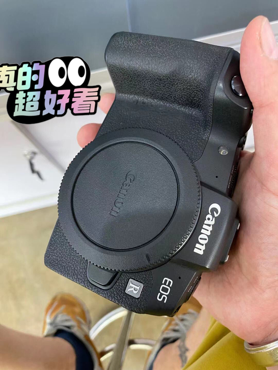 佳能eos rp，国行超级新，包装有，充电...
