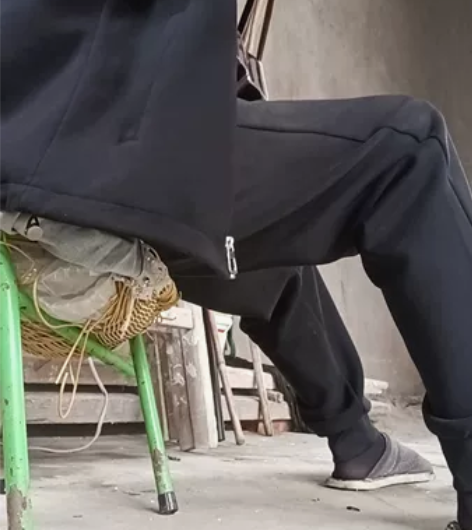 二胡转手，二手货不退不换，看好再拍！ 感兴...