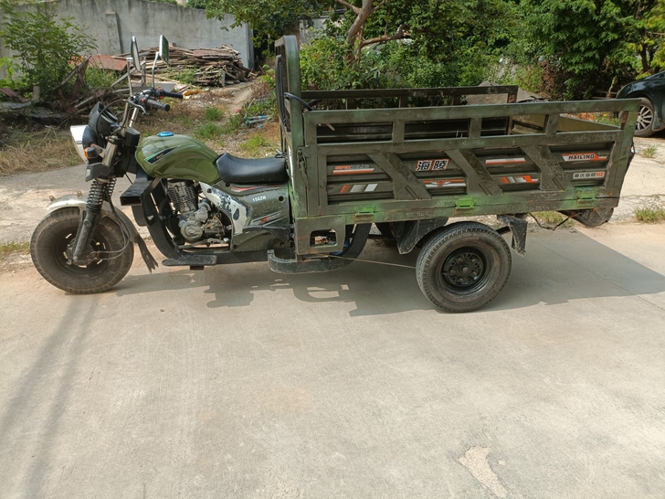 刚买回来的二手三摩托车,转手原因 ,因为车...