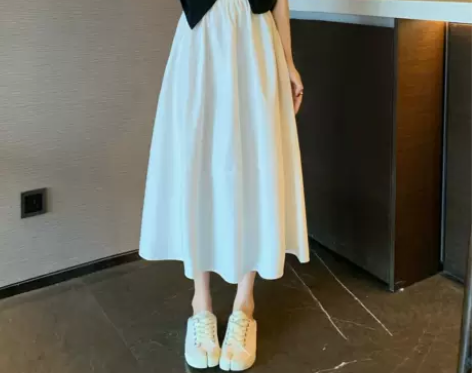夏季白色a字半身裙女显瘦遮胯微胖梨形身材中...