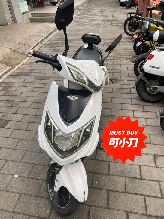 72v，19年买的，充满电可跑50公里