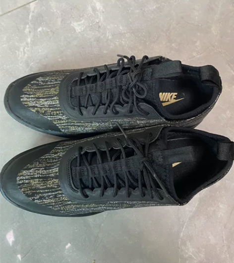 耐克运动鞋 Nike,女士,全新,没穿过,...