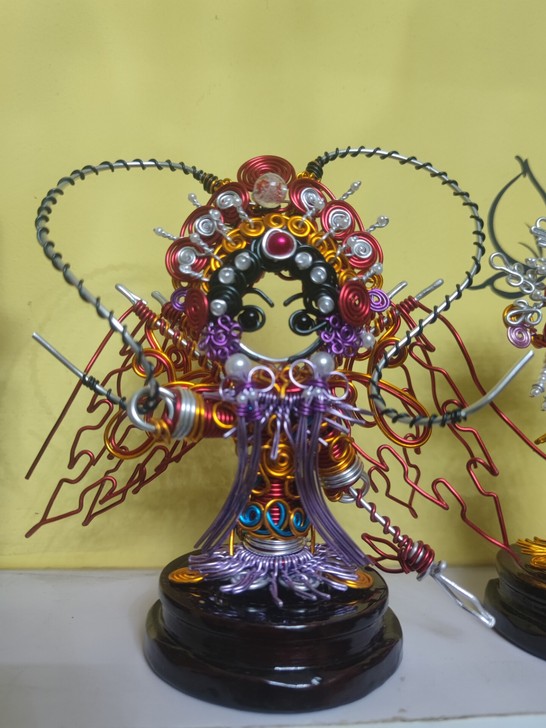 氧化彩色铝线材质，82纯手工制作.中国风京...