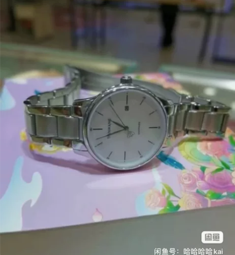 天王女士手表，九九新，六月底买得没带过几次...