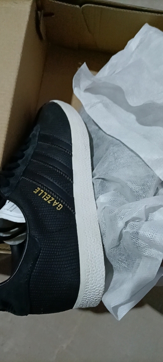 品牌型号 Adidas