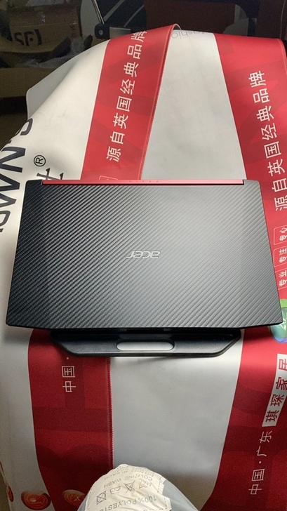宏基笔记本电脑暗影骑士
