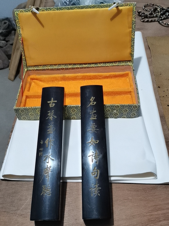 镇尺买来几乎没用过，闲置5年了。谁需要低价...