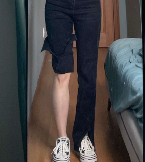 开叉黑色牛仔裤女夏季小个子显瘦高腰微喇叭裤...