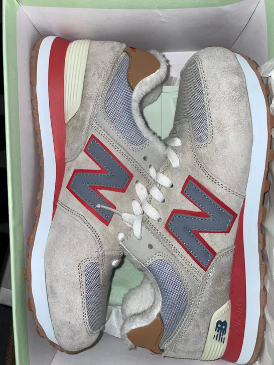 New Balance加绒 型号太多不想查...