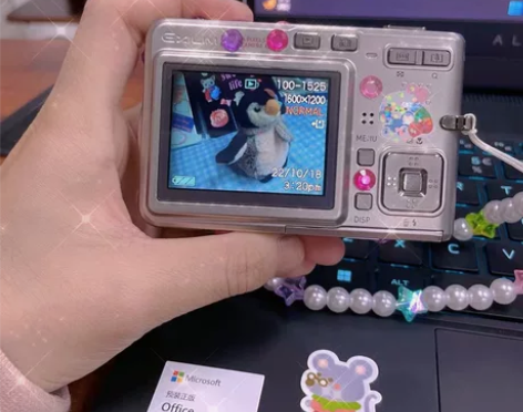 卡西欧s100 ccd 成色很新,送内存卡...