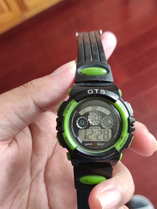 ots运动手表 功能一切正常