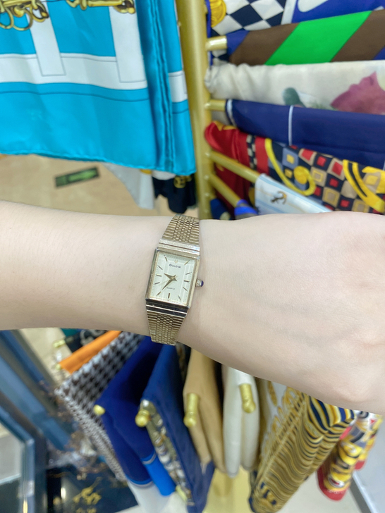 Vintage库存品宝路华金表，中古石英金...