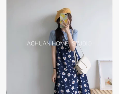 法式复古吊带裙2021女春装新款深蓝色花朵...