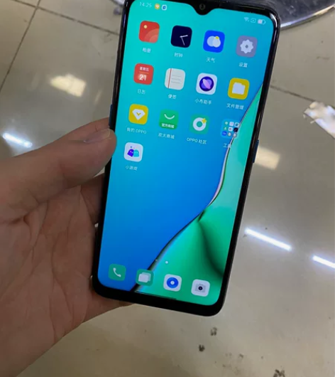 oppoa11,4+128,成色看图换过外...