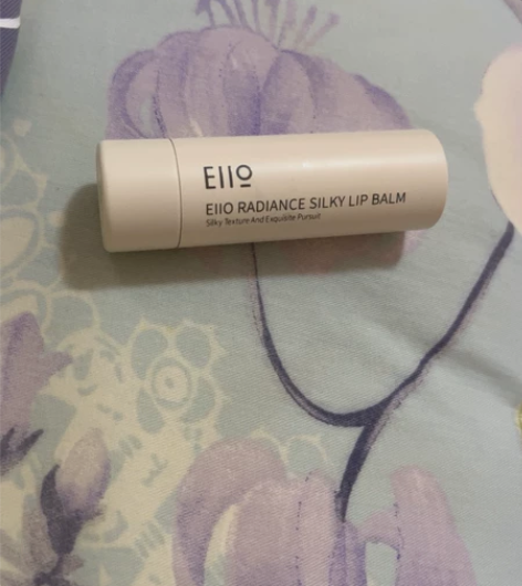 eiio润唇膏，主页满30包邮 感兴趣的话...