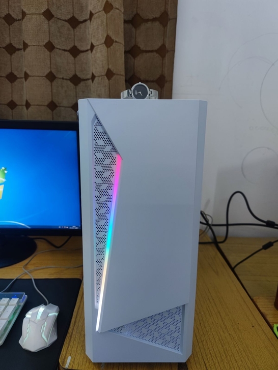 新买100万分八核电脑主机 游戏电脑 主机...