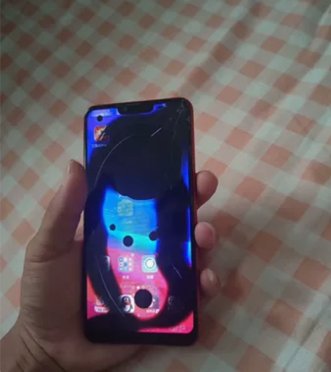 oppo手机,功能全都正常,就是屏幕坏了屏...