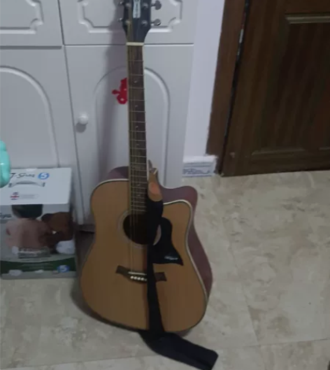 吉他一把,来秒 感兴趣的话点“我想要”和我...