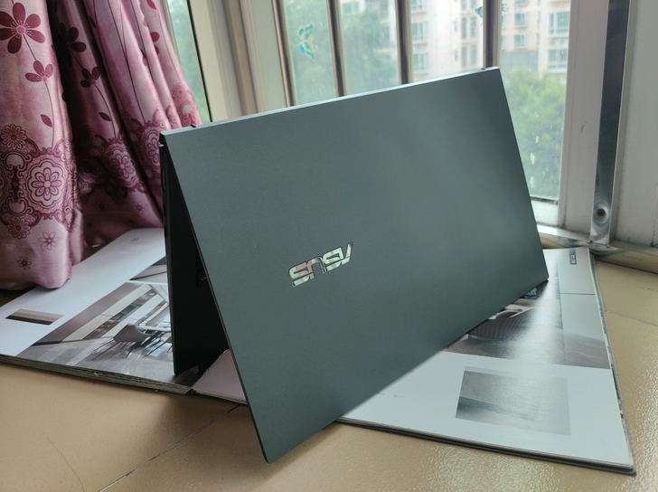 华硕(ASUS)灵耀X凌峰 英特尔Evo平...