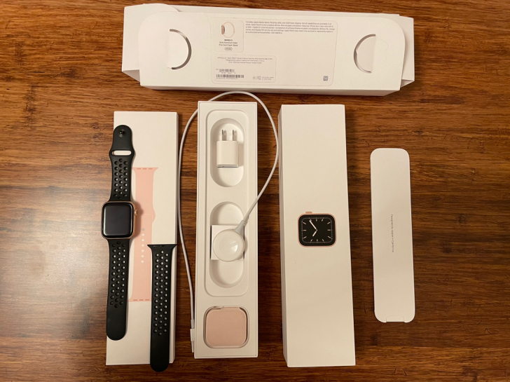 Apple watch S5 44MM 金...